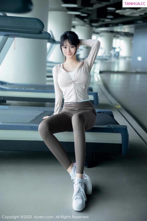   [XiuRen]高清写真图 2023.05.05 No.6683 幼幼 健身美腿第15张图片